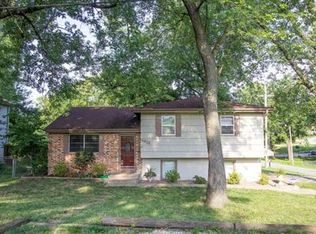 4416 N Olive St, Kansas City, MO 64116