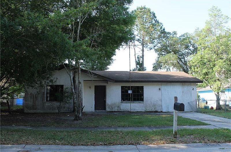 1st image of 5102 Plantation Dr