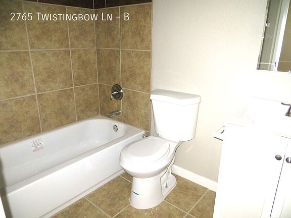 4th image of 2765 Twistingbow Ln #B