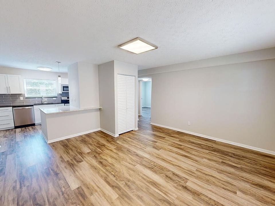 1st image of 3181 Dorris Ave #2