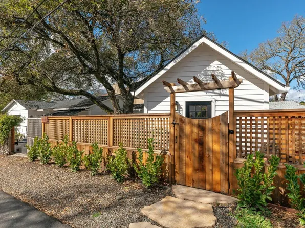 605 Calle Del Monte, Sonoma, CA 95476