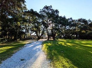 58444 Choctaw Dr, Slidell, LA 70461