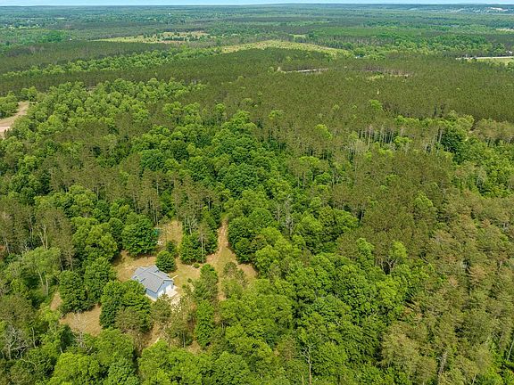 3rd image of 16514 Vondra Rd