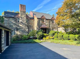 400 Old Gulph Rd, Penn Valley, PA 19072