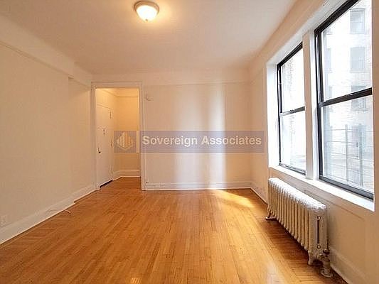 2nd image of 138 Haven Ave #A1