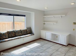 3439 Vista Del Oro, Oceanside, CA 92056