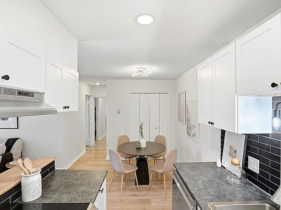 4th image of 850 W Moorhead Cir #3E