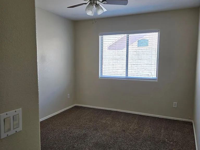 12160 N 83rd Dr — Photo 10