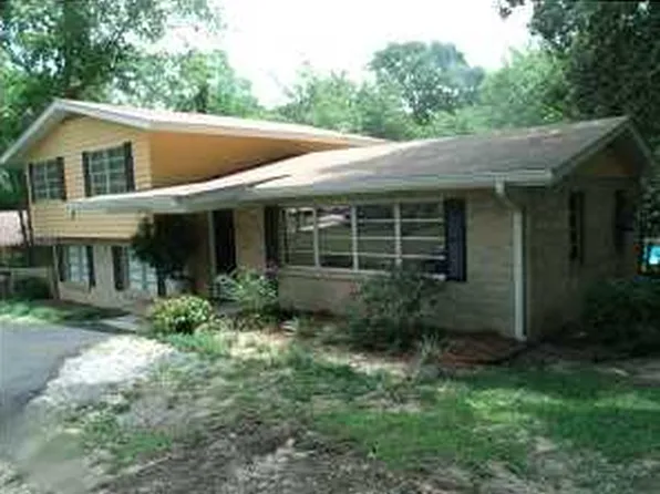 2753 Knollwood Dr, Mobile, AL 36693