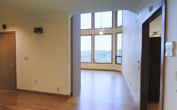 5th image of 6633 Marinera St