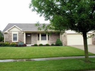 9 Ridgewood Mdw, Franklin, IN 46131