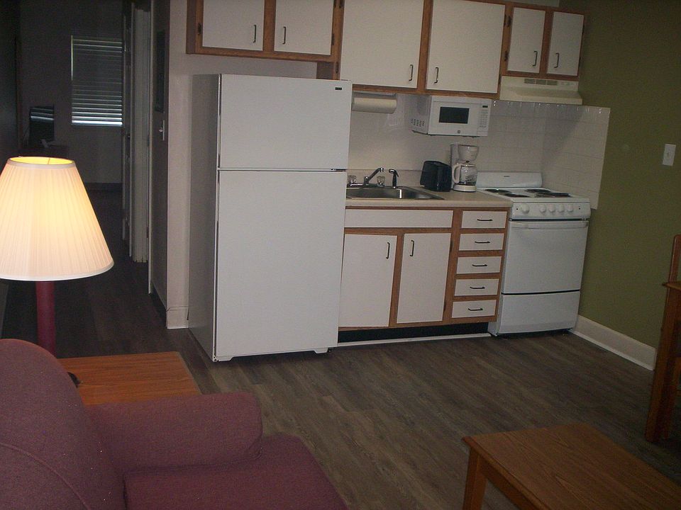 2nd image of 530 Woody Jones Blvd