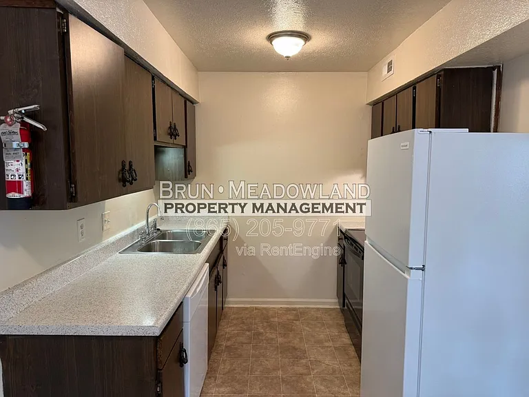 5525 Jacksboro Pike #3 — Photo 7