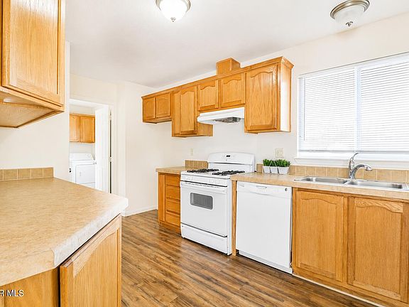 3rd image of 48011 93rd St W