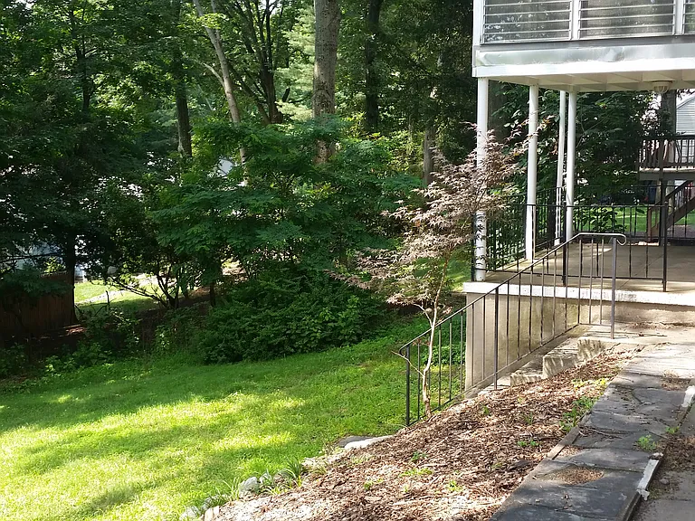 40 Dogwood Rd #1 — Photo 16