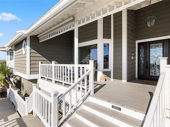 3rd image of 18832 Winnwood Ln