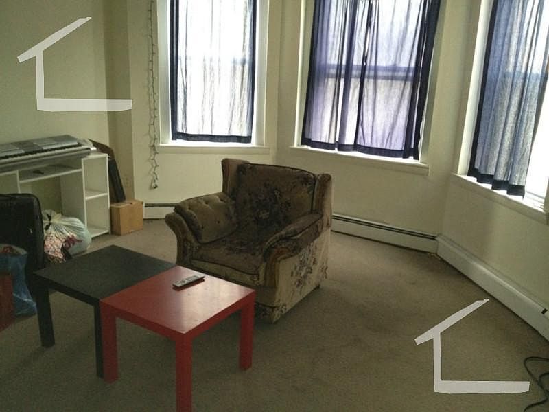 2nd image of 25 Chester St APT 3D