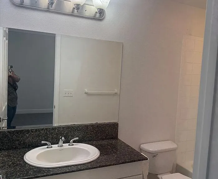 2053 Green Oak Ct — Photo 22