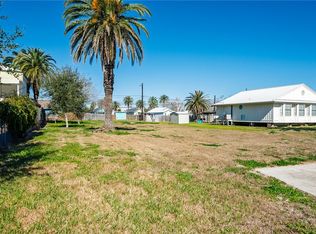 1144 S Arch St, Aransas Pass, TX 78336