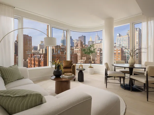 200 East 20th Street image 1 of 16