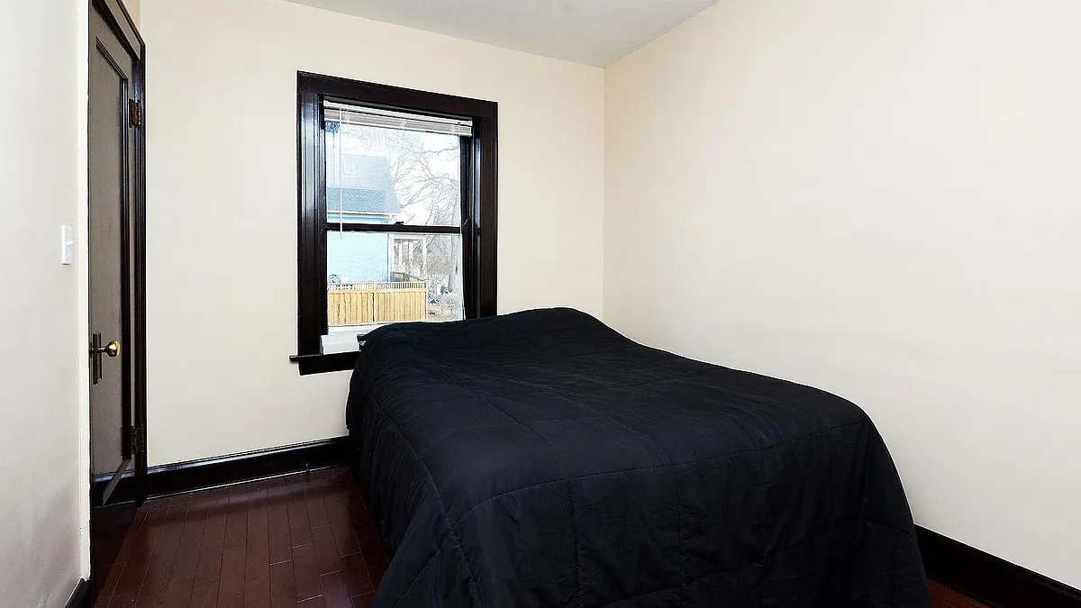 Building Photo - 519 Jackson Blvd #C1