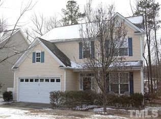 436 Stobhill Ln, Holly Springs, NC 27540