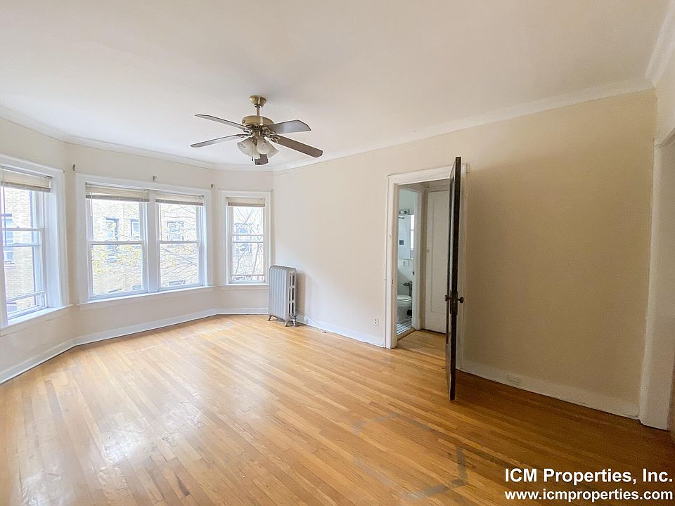 1st image of 3929 N Pine Grove Ave #2E