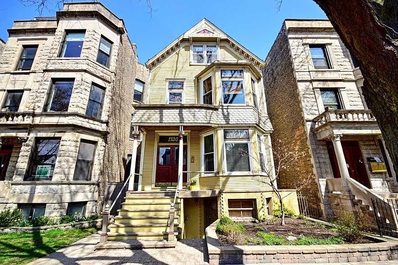 1st image of 1136 W Oakdale Ave APT 2