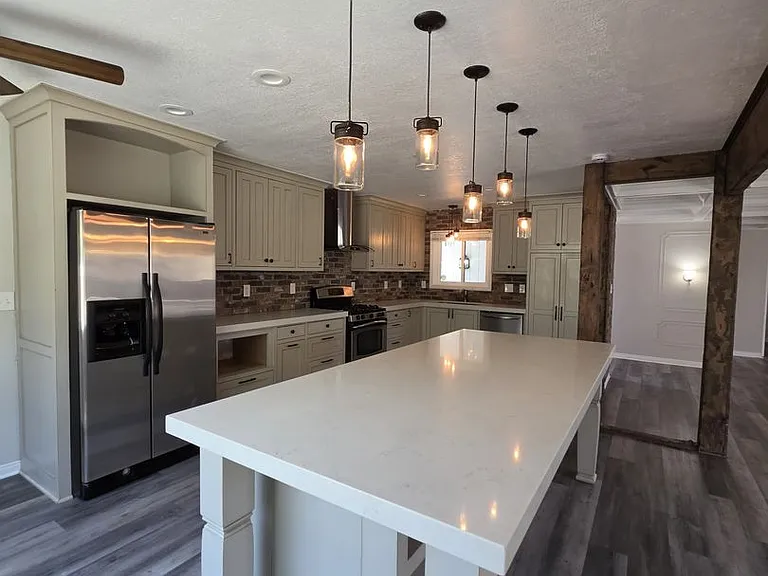 1319 Thermal Ave — Photo 7