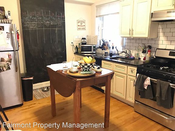 3rd image of 4157 N Wolcott Ave APT 1N