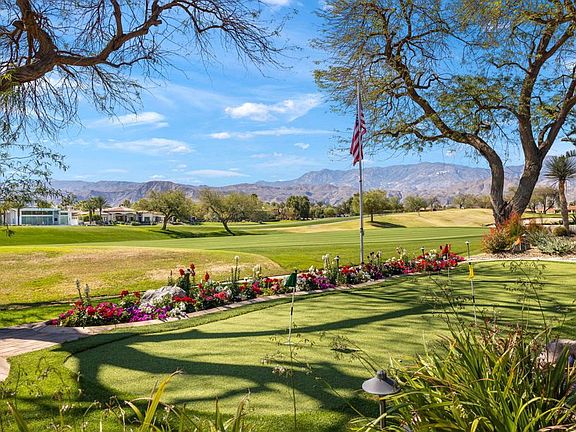 4th image of 282 Loch Lomond Rd