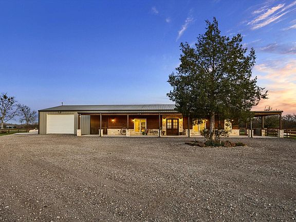 2nd image of 2224 Maler Rd