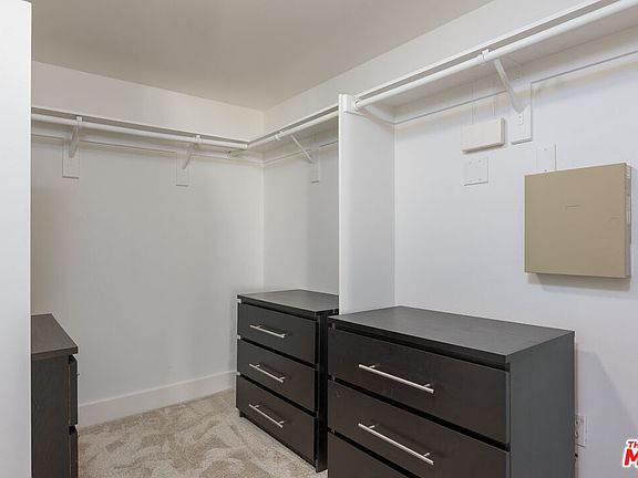 5th image of 1951 N Beachwood Dr APT 302