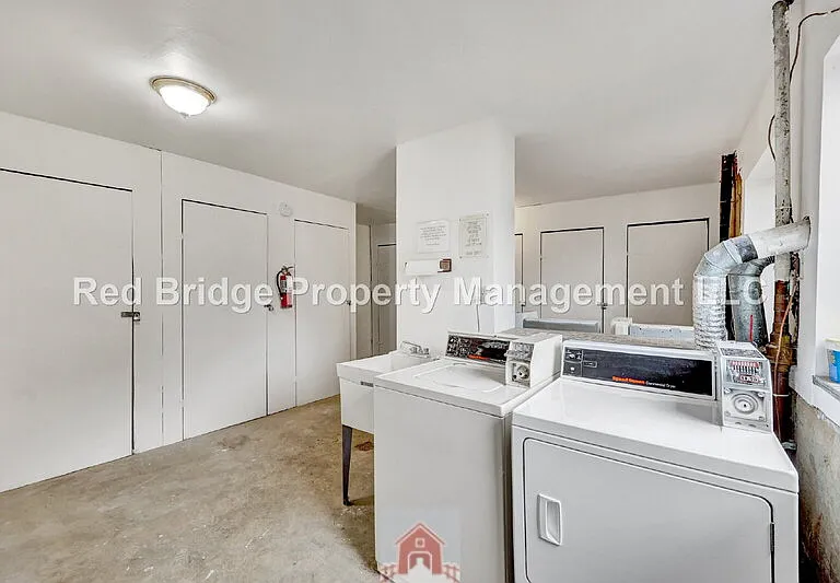 4314 SW View Point Ter #8 — Photo 27
