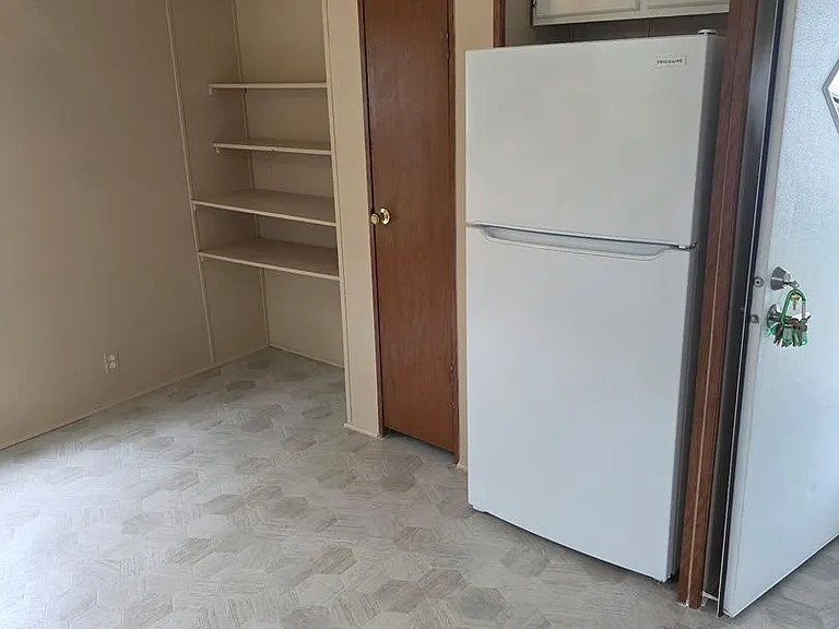 120 Juneau Way — Photo 5
