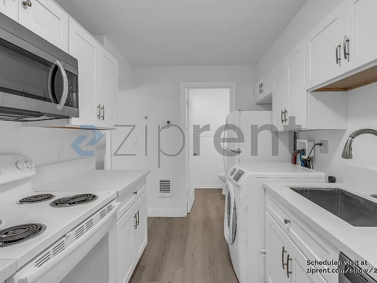 12211 SE 59th St #61 — Photo 13