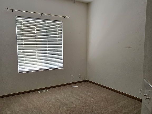 5th image of 5101 N 154th St