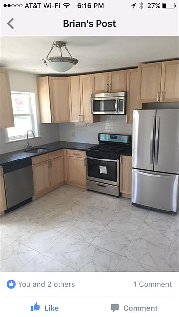 Kitchen with granite counters, stainless steel applicances