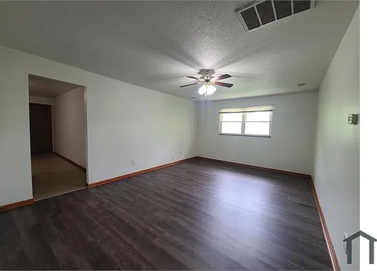 2820 Collingwood Blvd — Photo 3