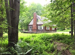 11 Stonefence Rd, Damascus, PA 18415