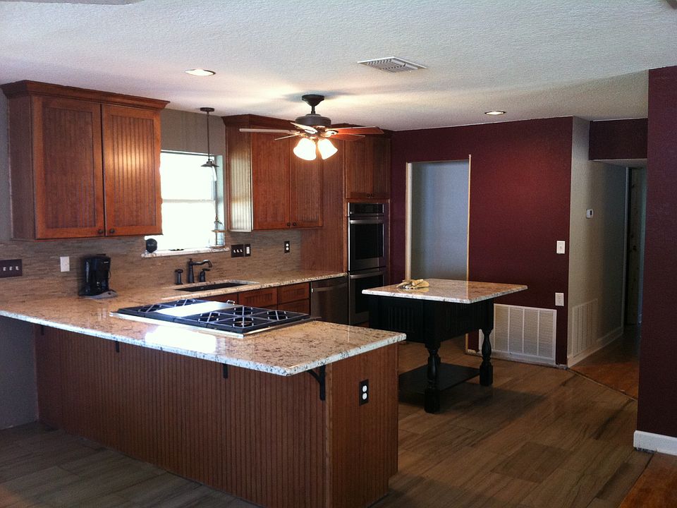 1st image of 1551 Island View Dr