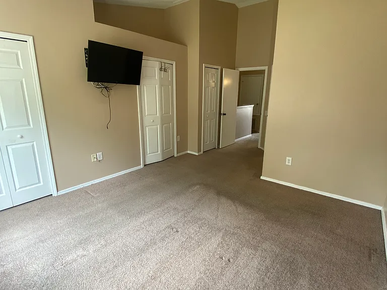 2216 Lake Woodberry Cir — Photo 6