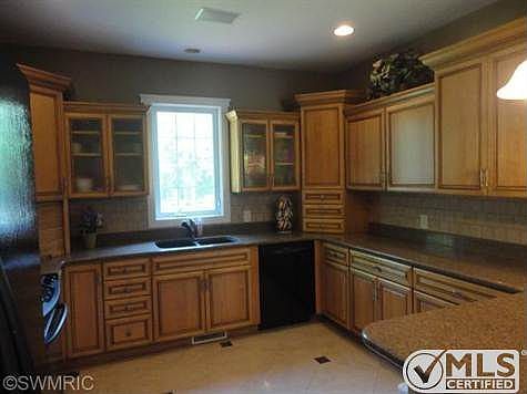 3rd image of 1130 Scenic Dr