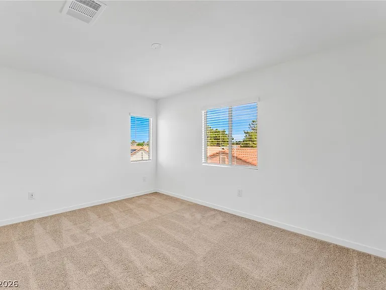 2204 Abraham Ave — Photo 18