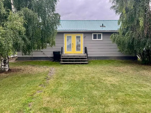 107 N Central Ave S #W, Falher, AB T0H 1M0