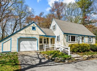 35 Wilmington Rd, Burlington, MA 01803