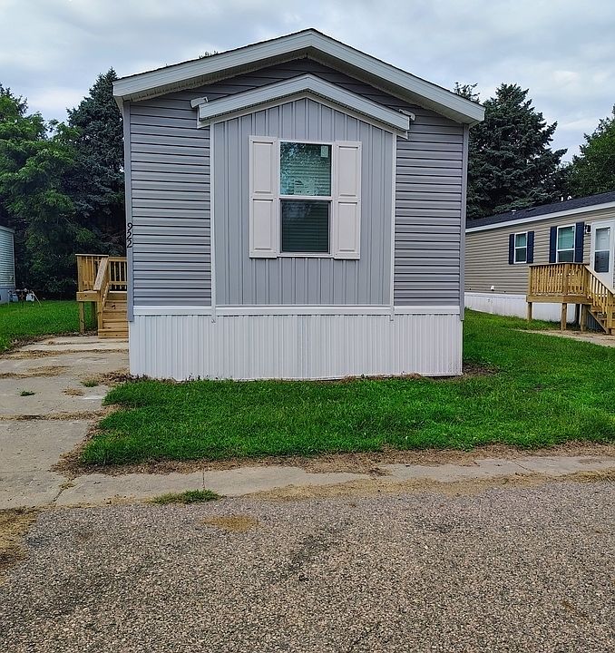 1st image of 1312 Westgate Dr #6