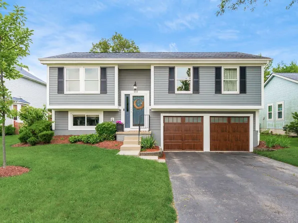 658 Academy Dr, Galloway, OH 43119