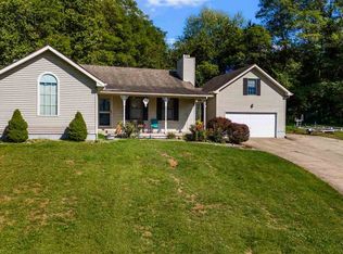 1144 Major Dr, Connersville, IN 47331