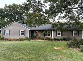 510 Virginia St, Forsyth, GA 31029